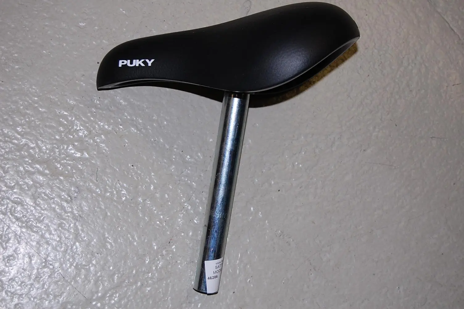 Puky Sattel für ZL Modelle mit Sattelstütze 22 mm Puky Sattel für ZL Modelle mit Sattelstütze 22 mm