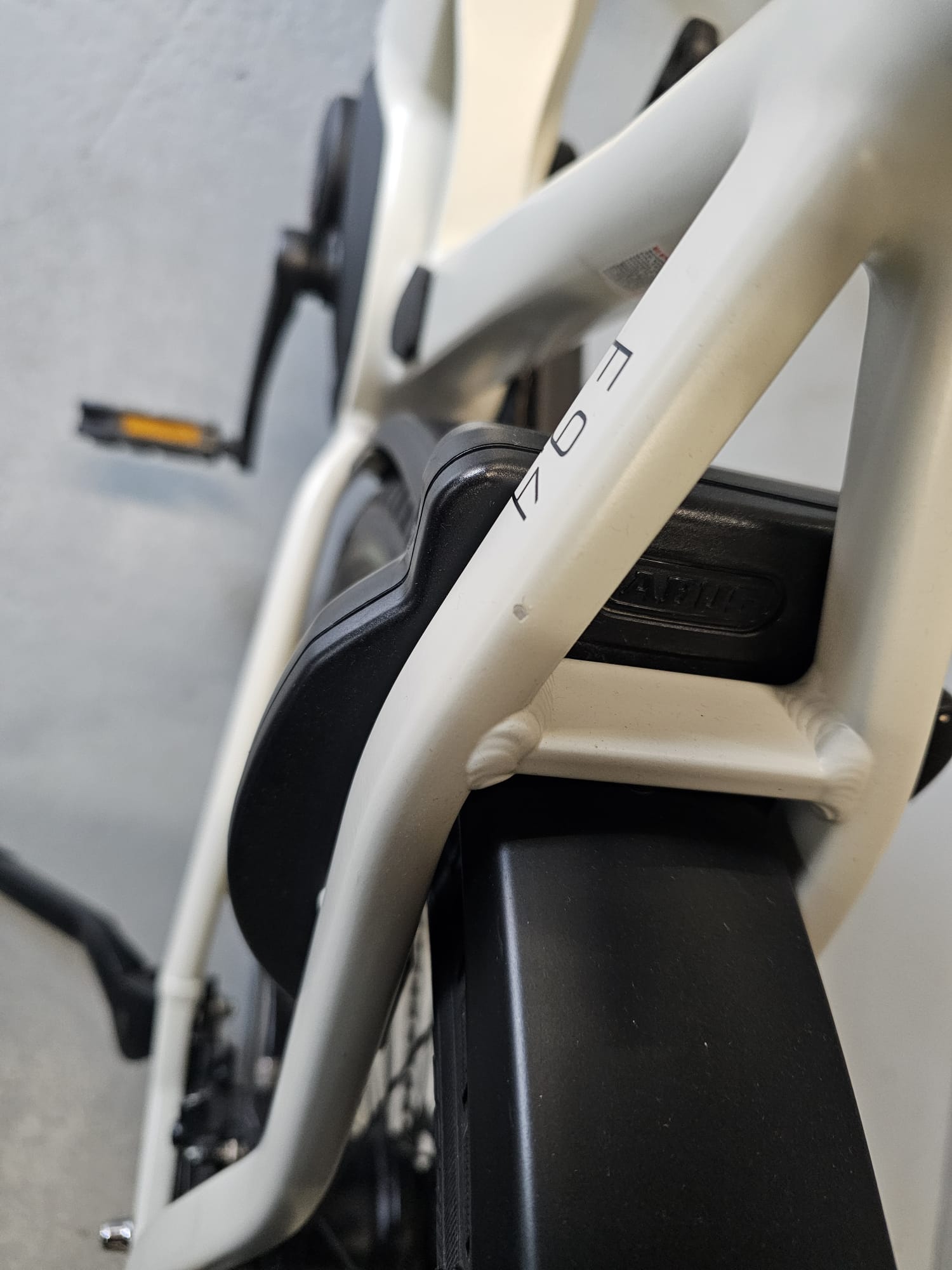 Falter E 9.4 500 Wh warm grey Wave 50 cm Rücktrittbremse